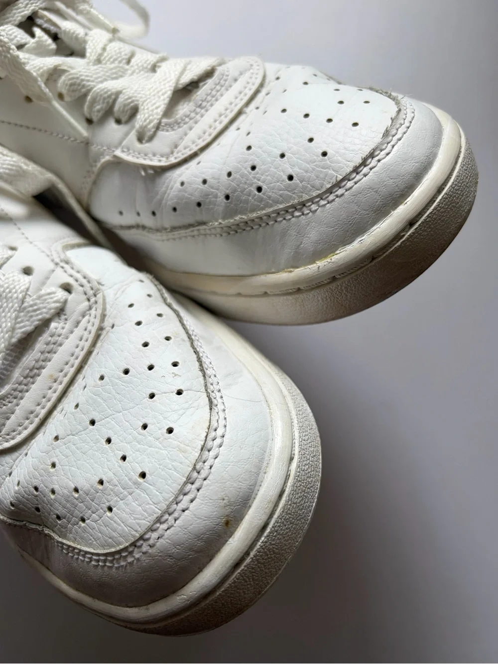 Nike Court Vision Mid in White. Size: 7.5 M